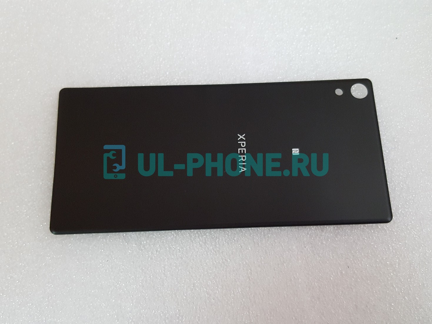 Задняя крышка для Sony Xperia XA Ultra / F3211 (черная)