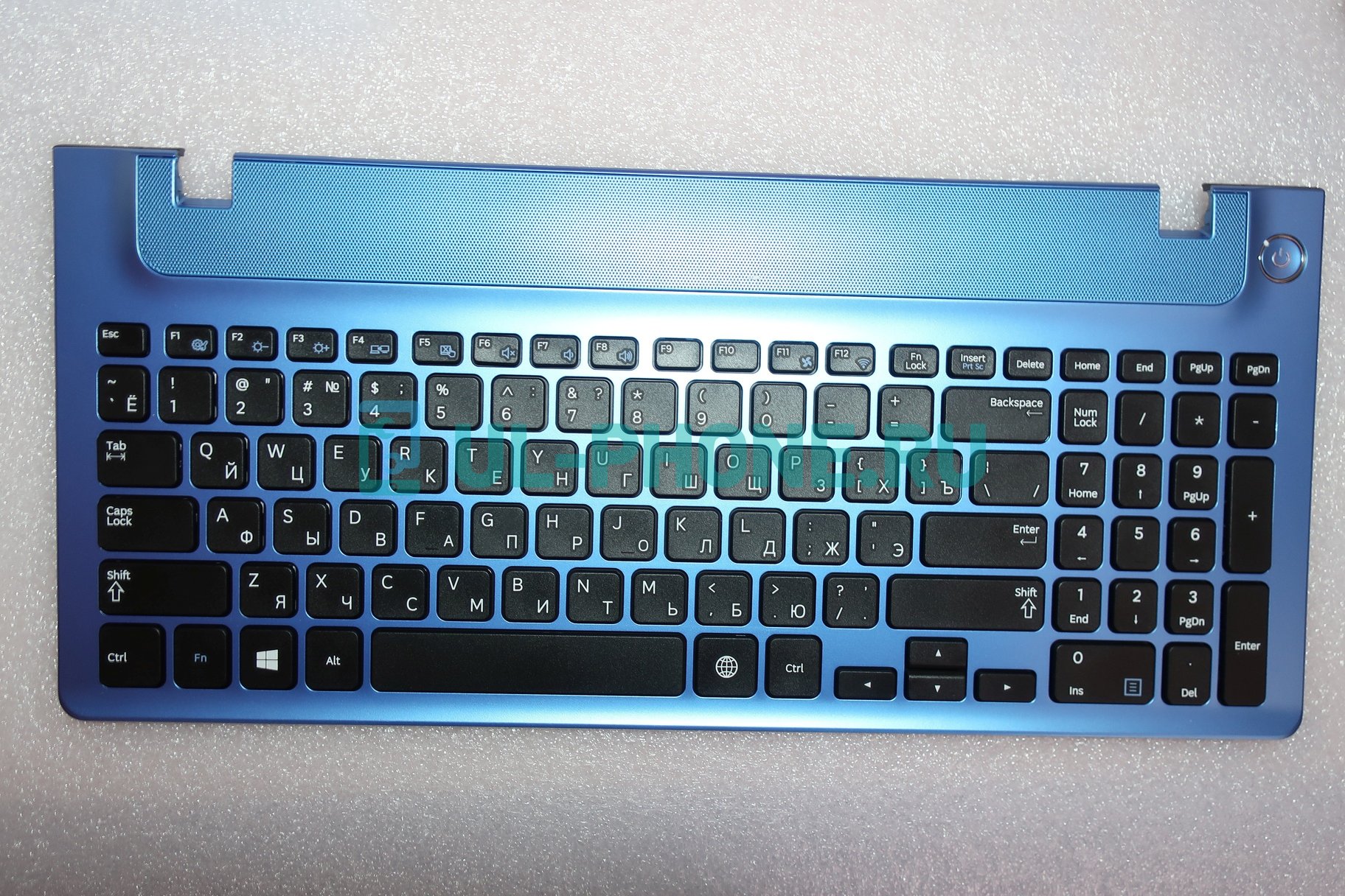 Клавиатура для ноутбука Samsung NP270E5E, NP300E5V, NP350V5C, NP350E5C, NP355E5C, NP350V5C, NP550P5C, NP355V5C  черная, с синей рамкой