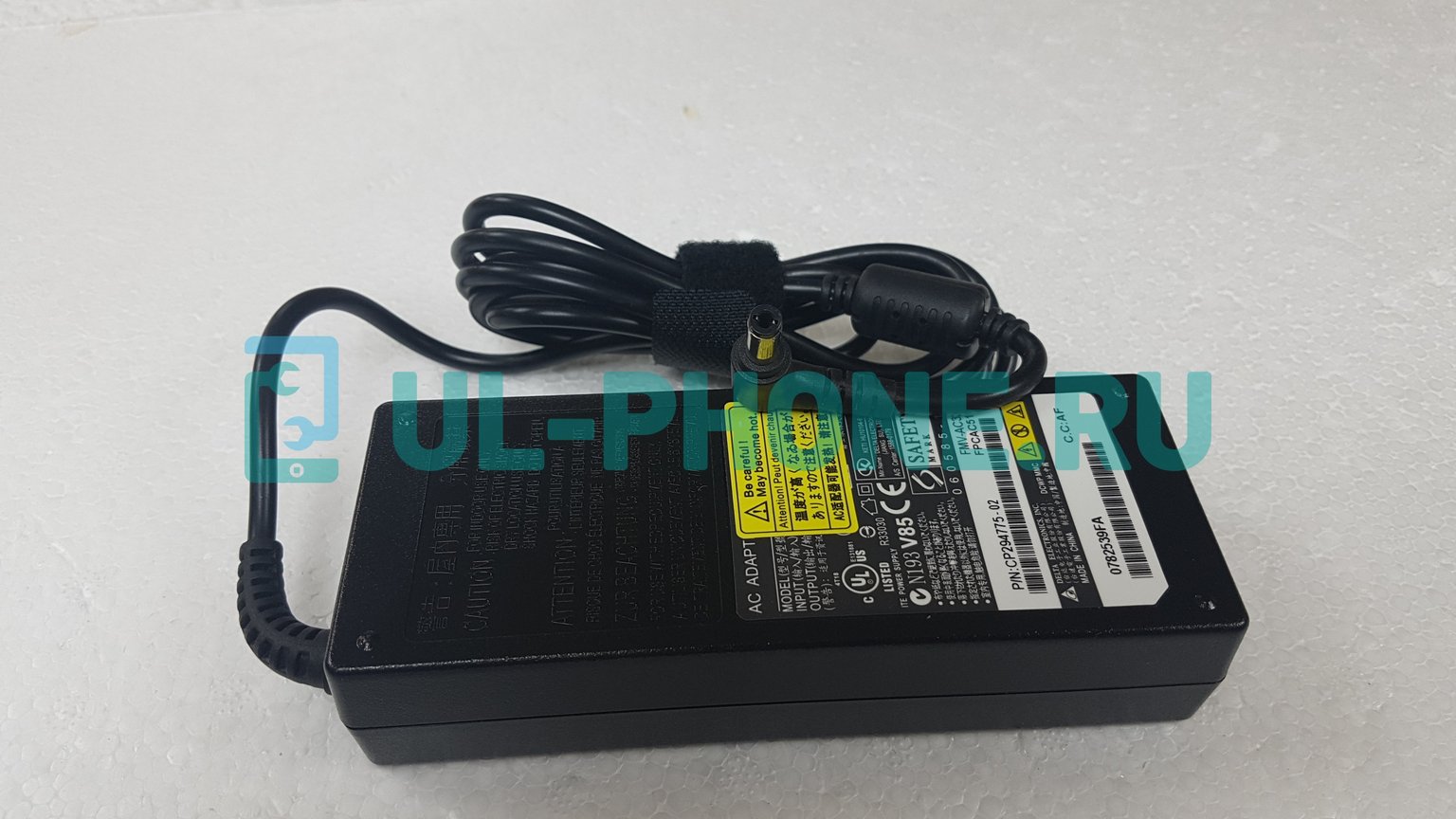 Блок питания для ноутбука Fujitsu 19V, 4.22A, 5.5x2.5мм, 80W