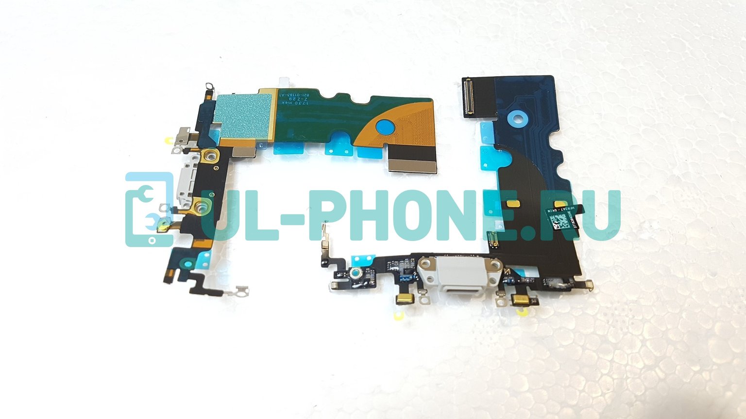 Шлейф для iPhone 8 / SE 2020 + разъем зарядки (ориг) белый