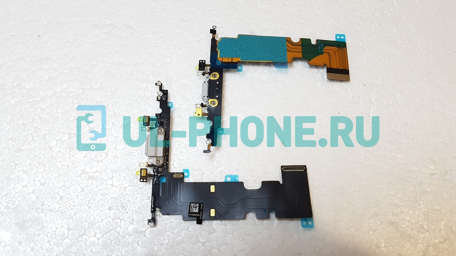 Шлейф для iPhone 8 Plus + разъем зарядки (ориг) белый