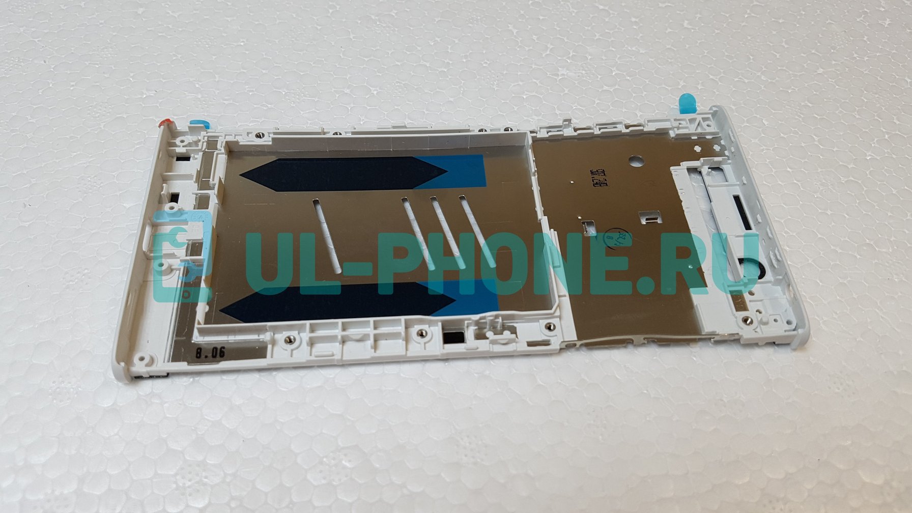 Средняя часть для Sony Xperia L1 / L1 Dual (G3311, G3312, G3313) белая