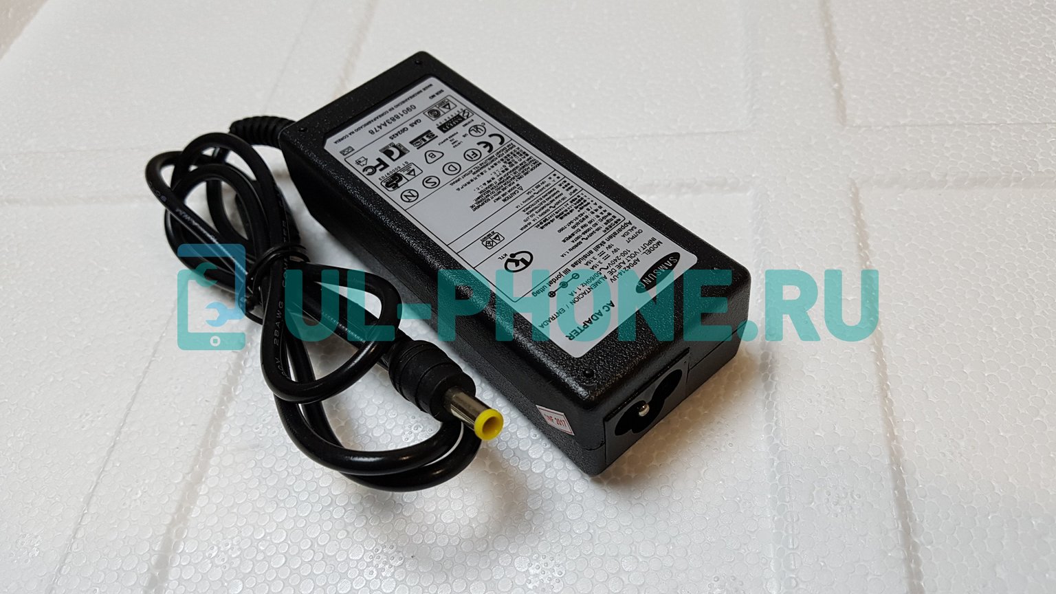 Блок питания для ноутбука Samsung 19V / 3,16A (разъем 5,5*3,0) 60w COPY