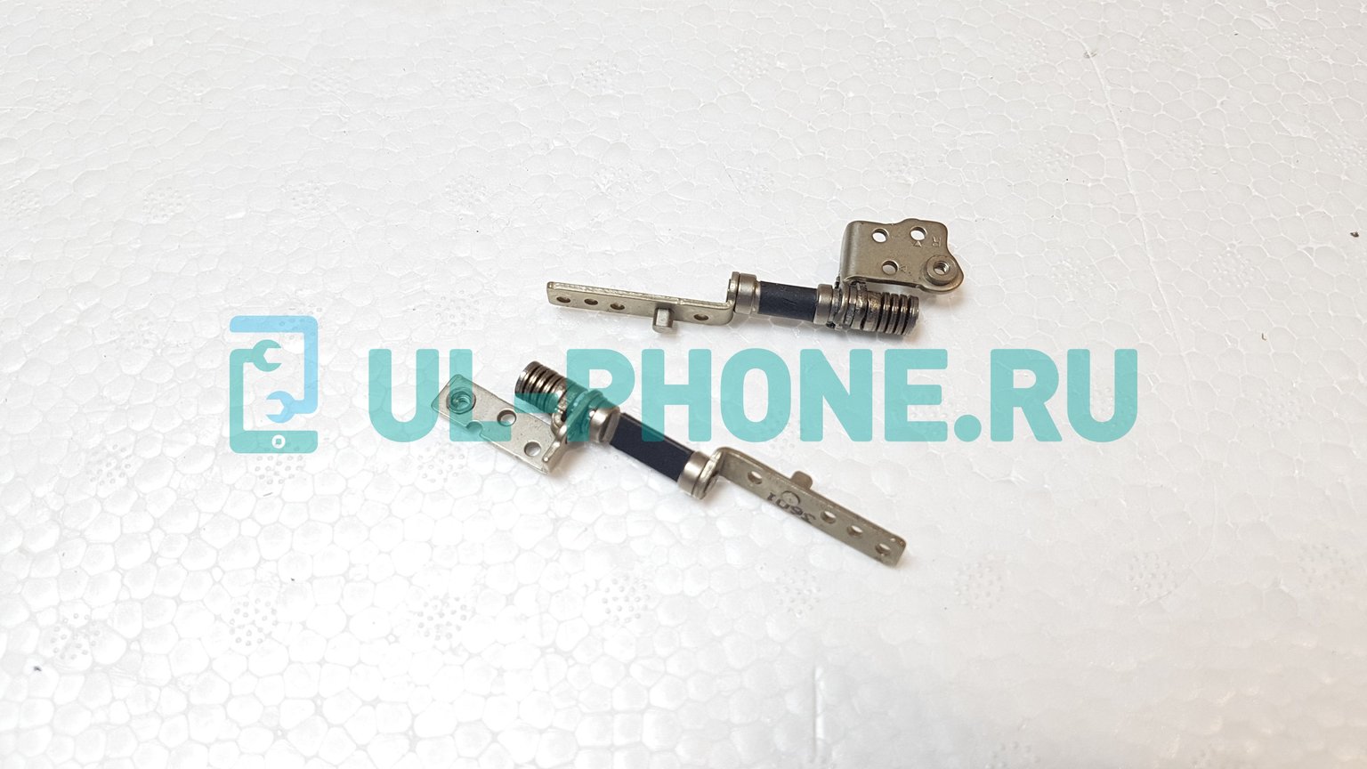 Петли для ноутбука Samsung NP530, NP530U3C, NP530U3B, NP535U3C, NP535U3B