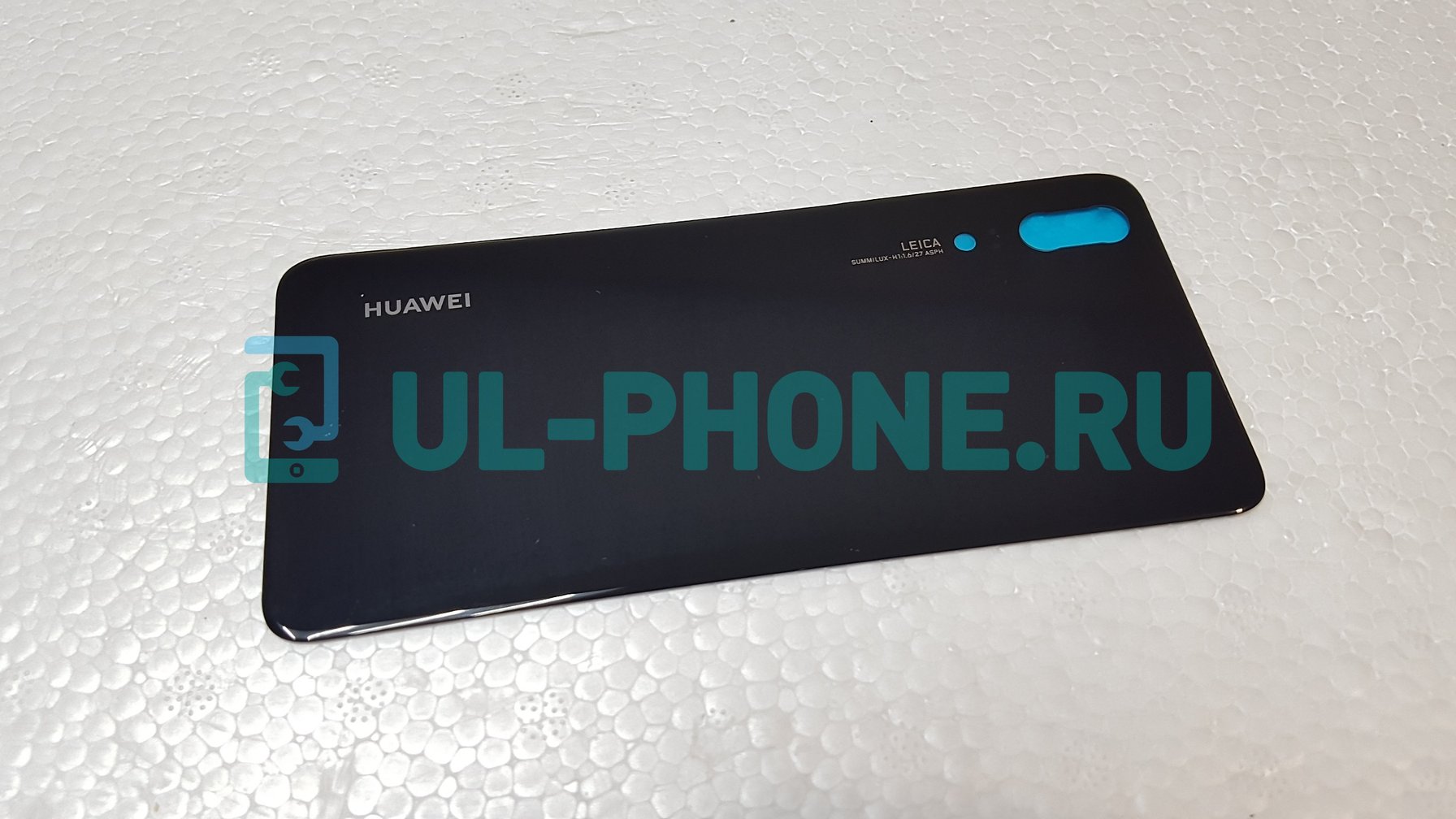 Задняя крышка для Huawei P20 (черная)