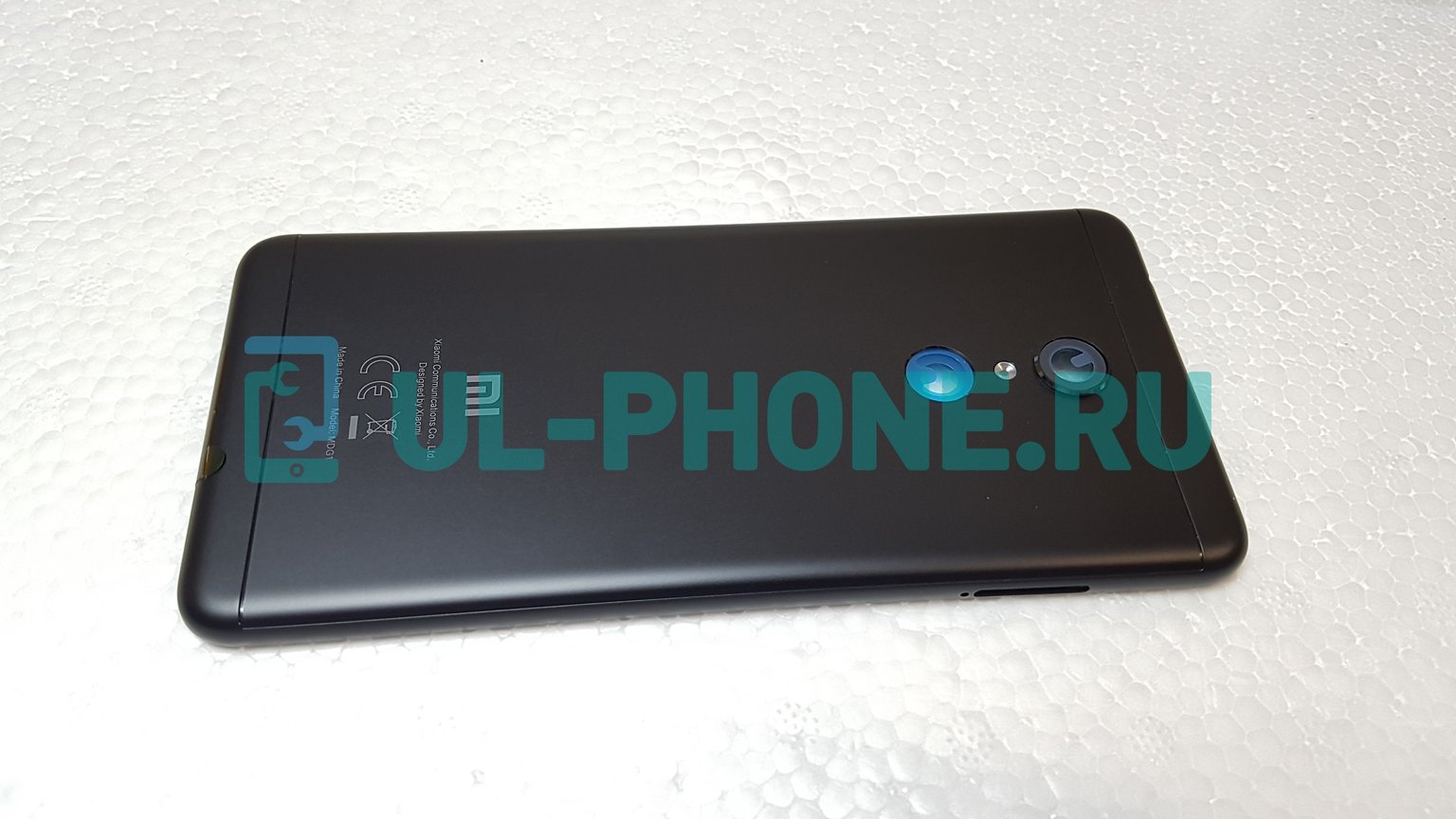 Задняя крышка для XIAOMI Redmi 5 черная