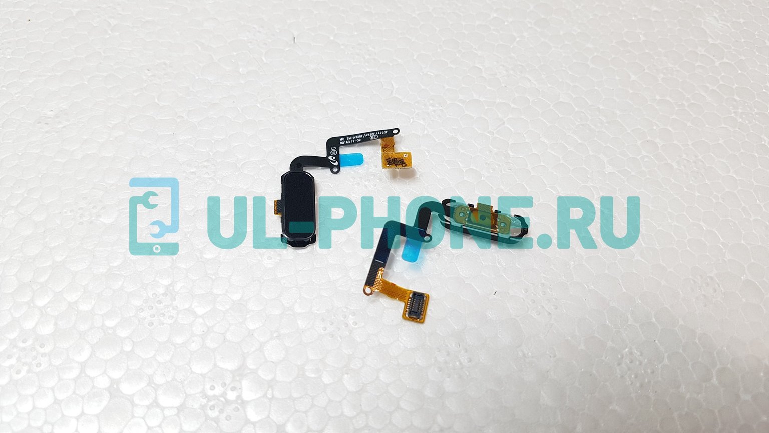 Шлейф для Samsung SM-A520F Galaxy A5 (2017) / A320 / A720 + кнопка Home (черная)
