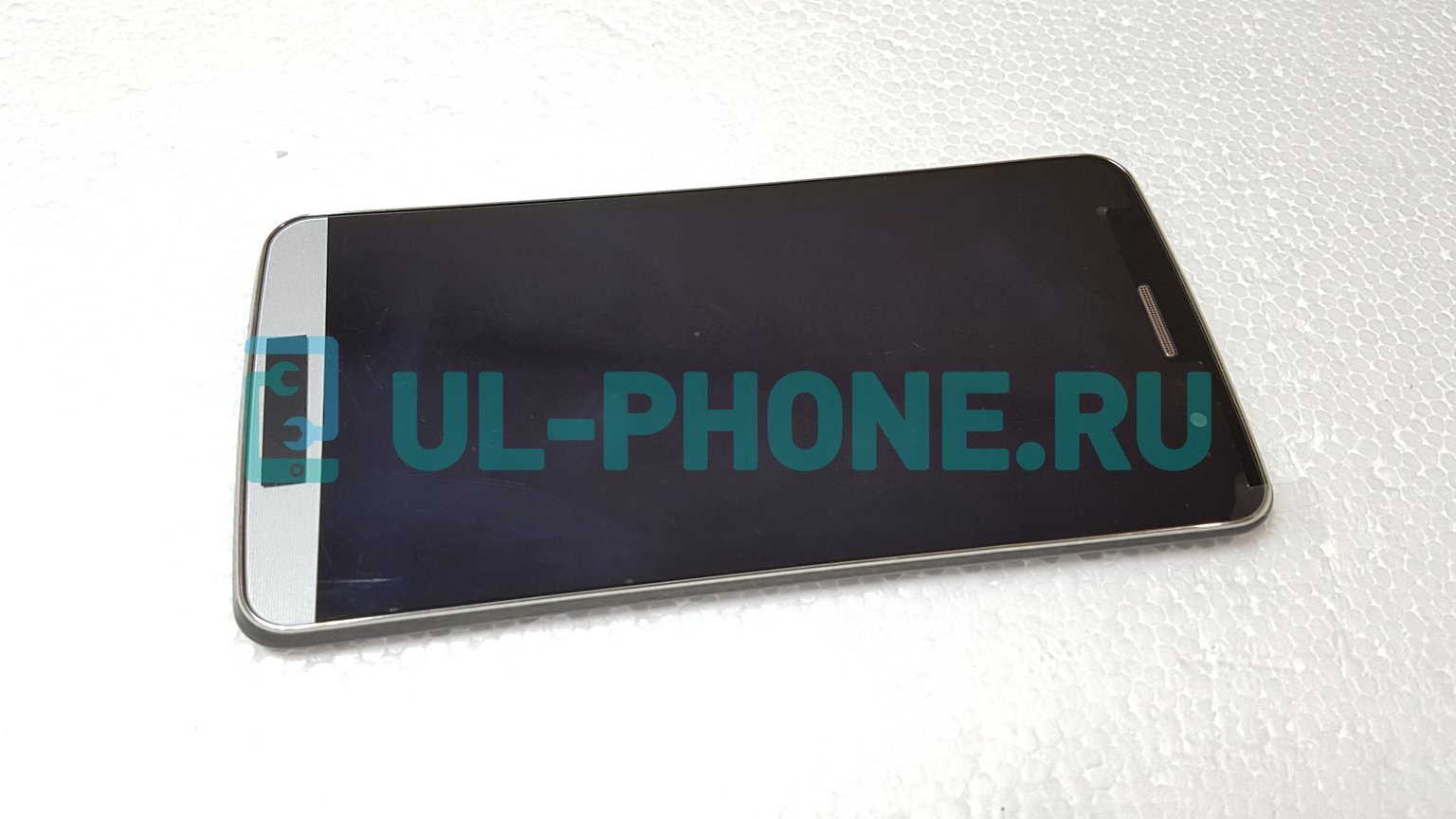 Дисплей + тачскрин для LG Zone X180 / X190 Ray (в рамке) белый