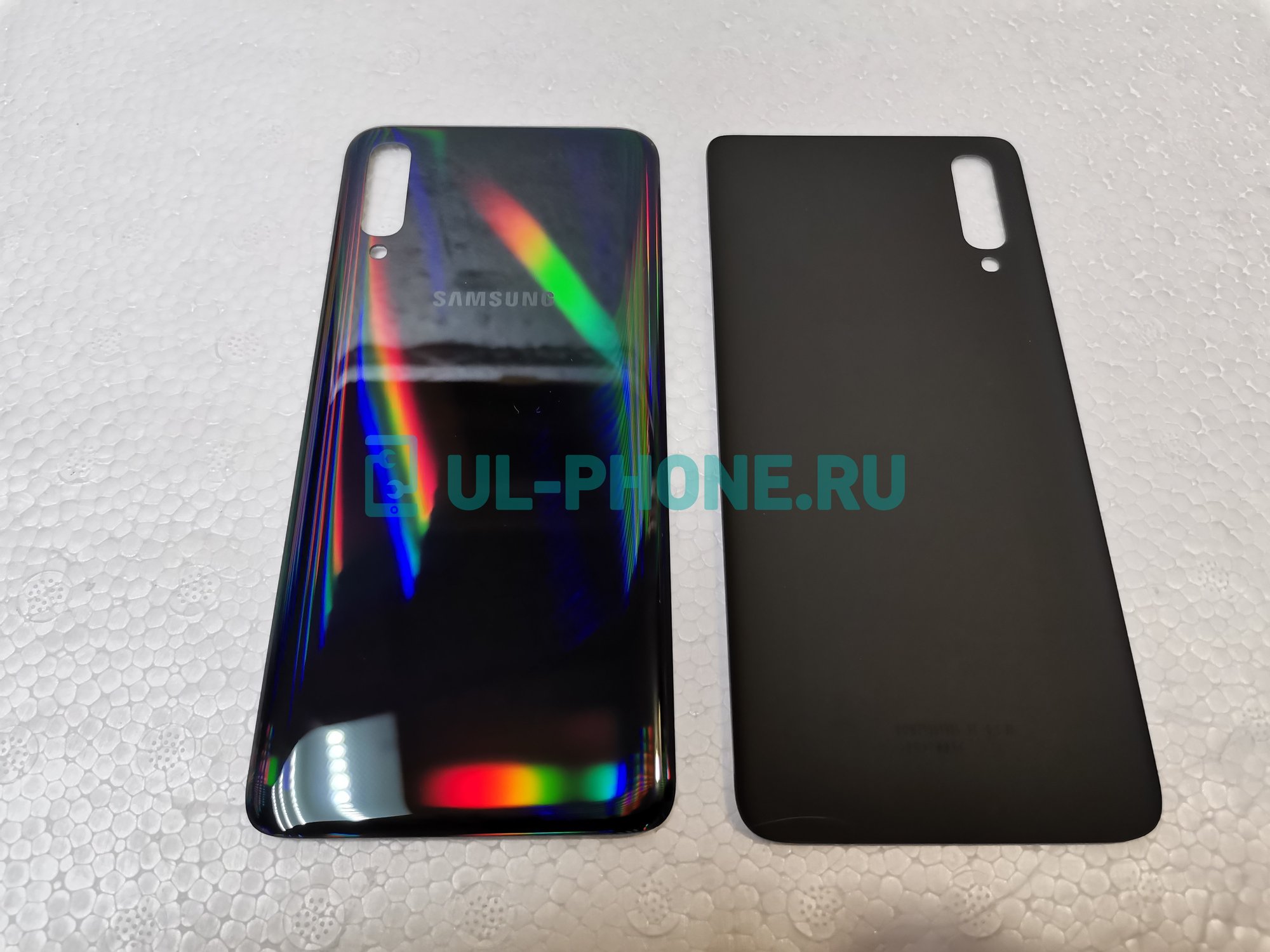 Задняя крышка для Samsung Galaxy A70 SM-A705F черная
