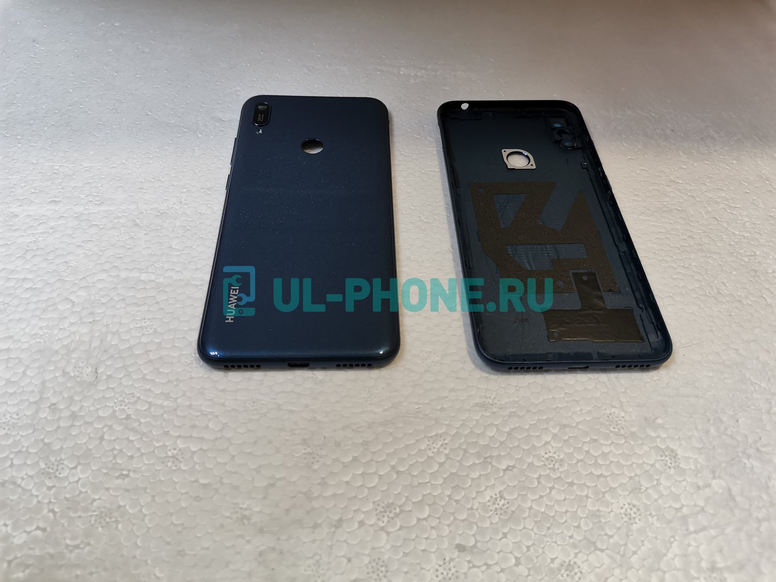 Задняя крышка для Huawei Y6 2019 (синяя)