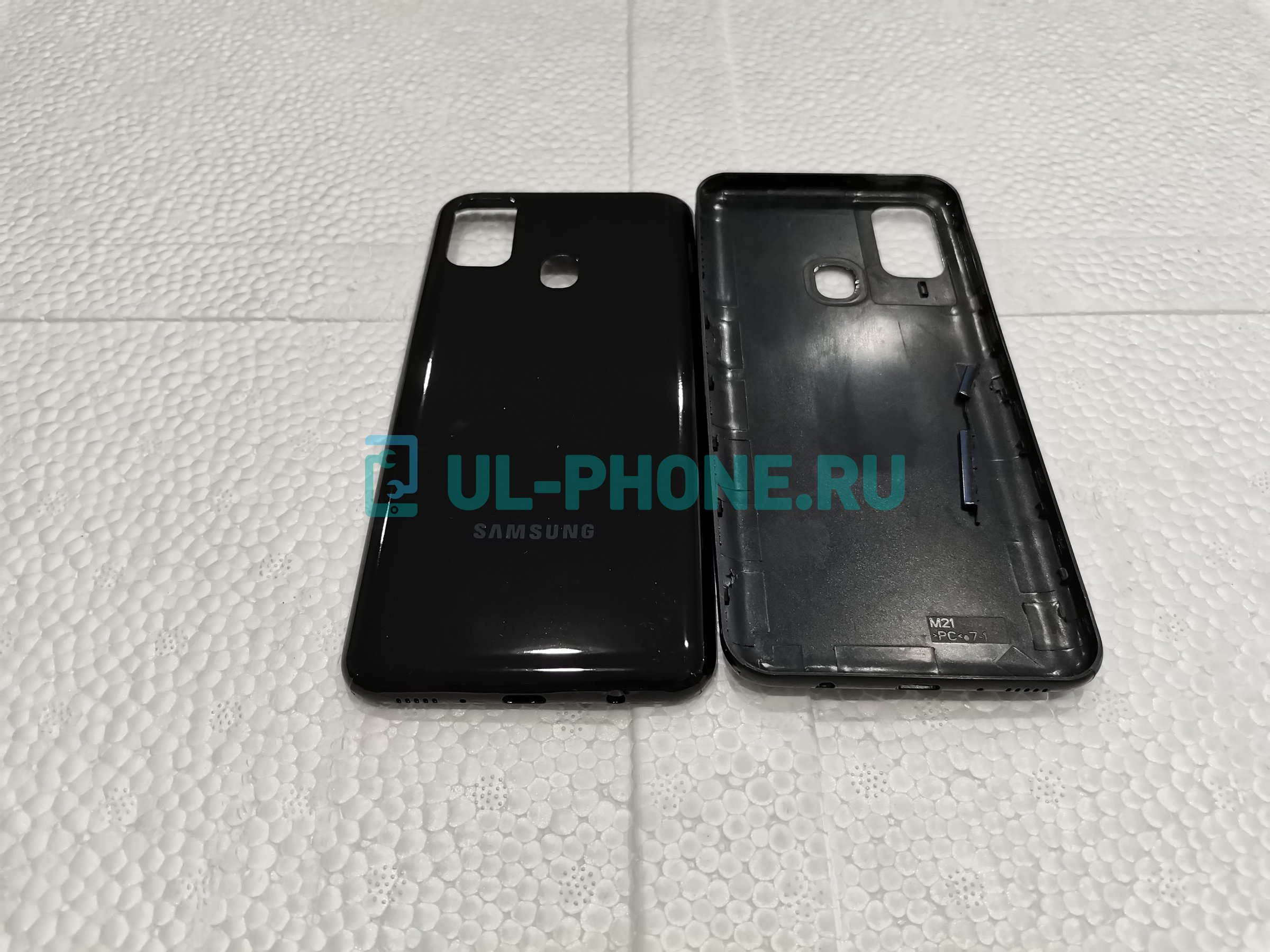 Задняя крышка для Samsung Galaxy M21 (SM-M215F) черная