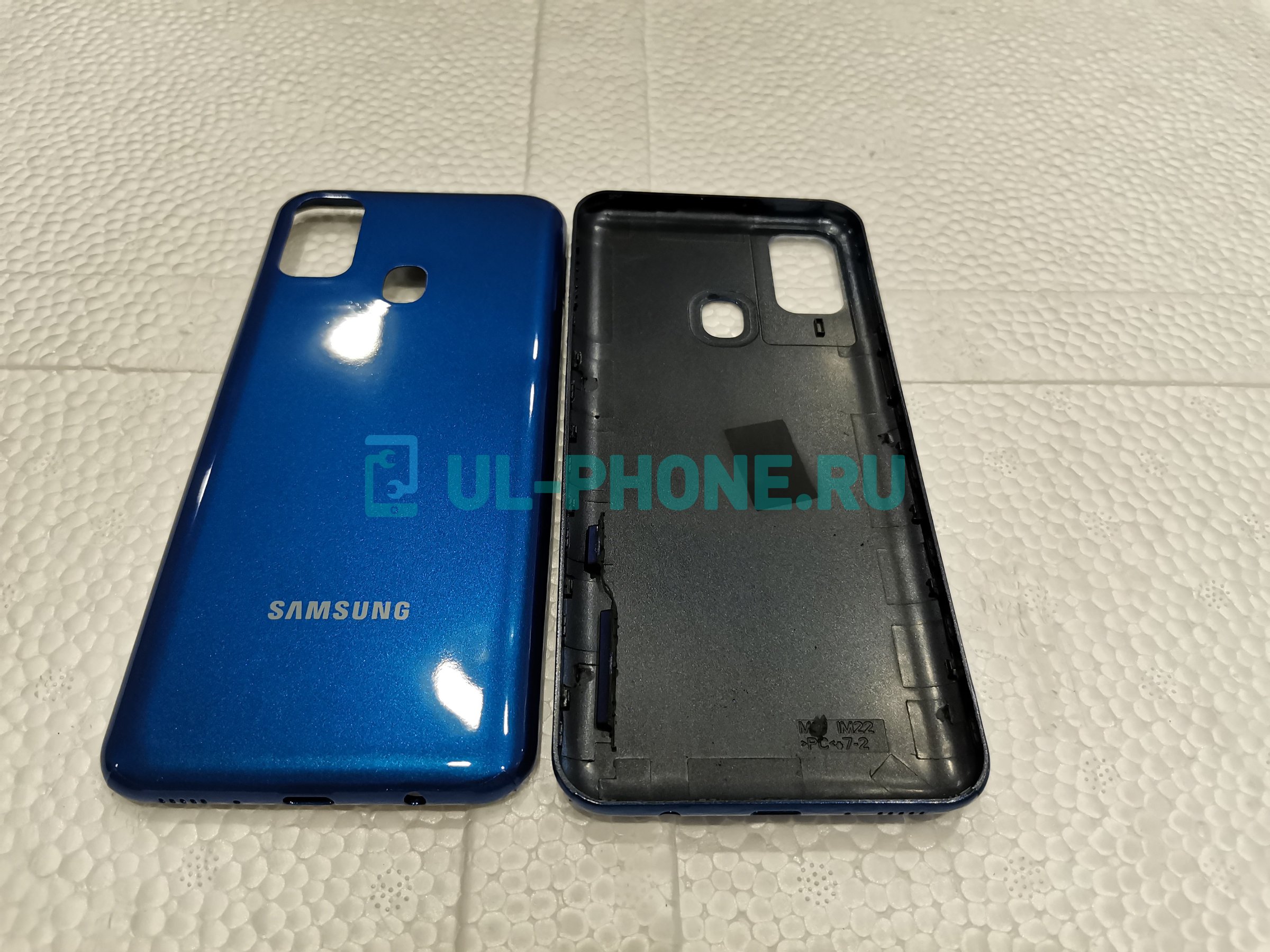 Задняя крышка для Samsung Galaxy M21 (SM-M215F) синяя