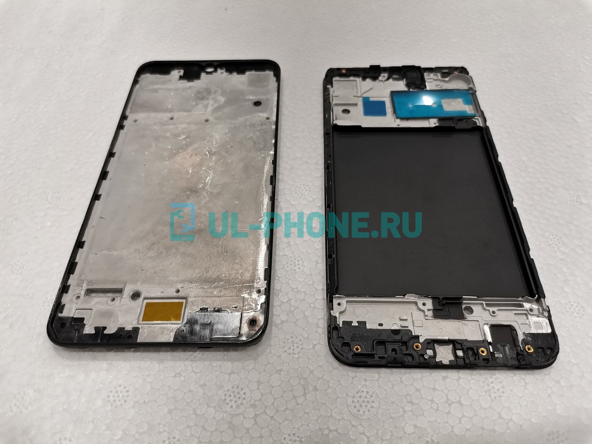Рамка дисплея для Samsung Galaxy A10 (SM-A105F) черная
