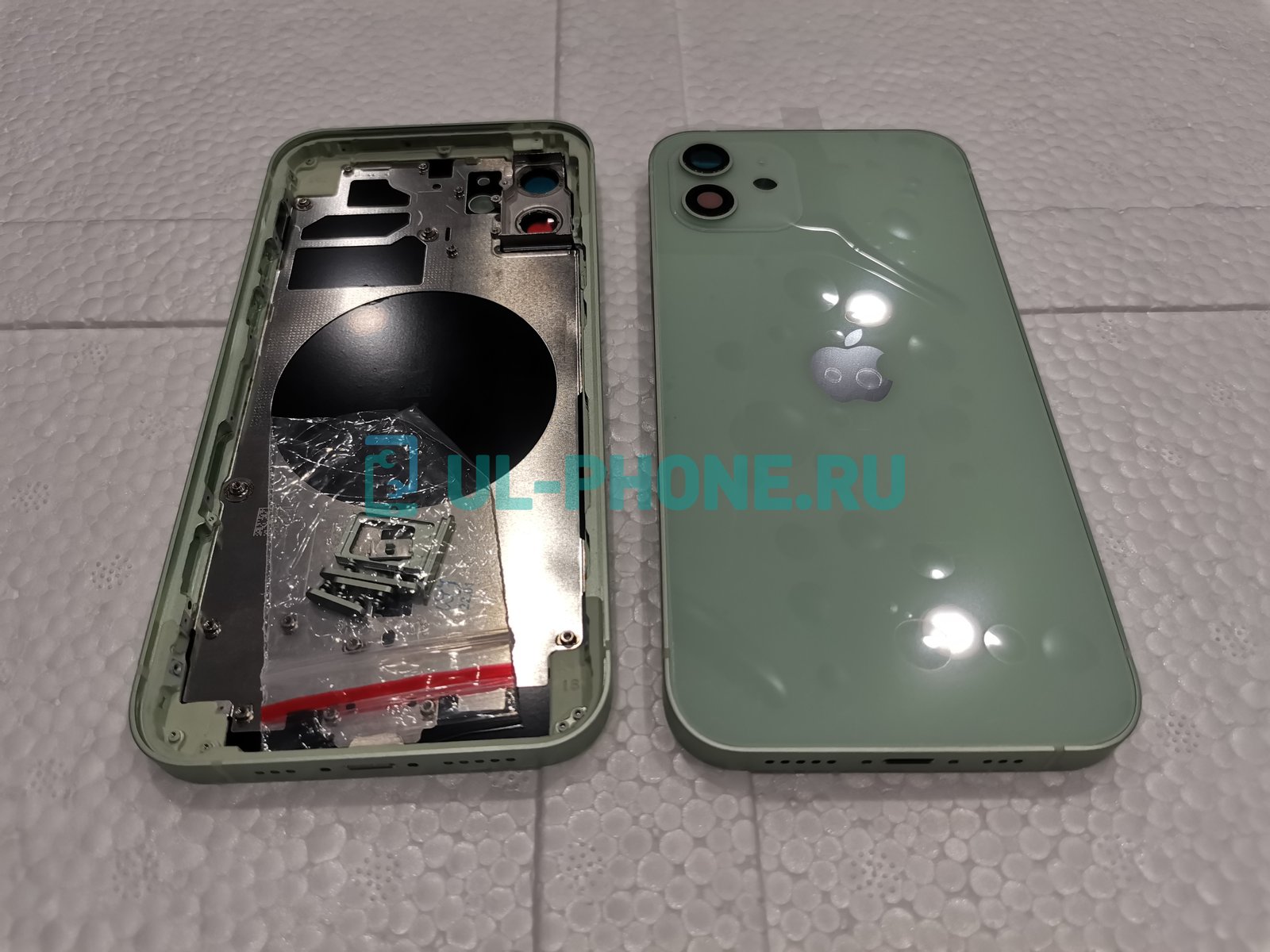 Корпус для iPhone 12 (зеленый) CE