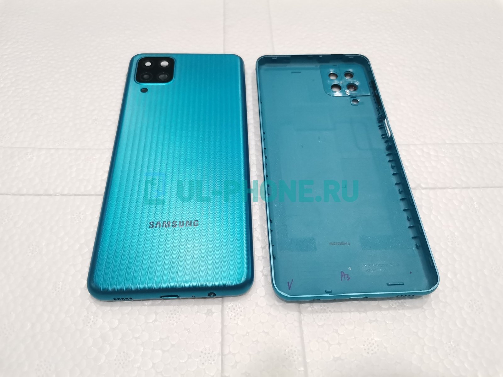 Задняя крышка для Samsung Galaxy M12 M127 (зеленая)