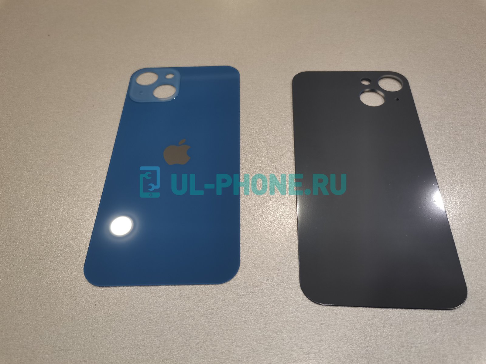 Задняя крышка для iPhone 13 (синяя) big