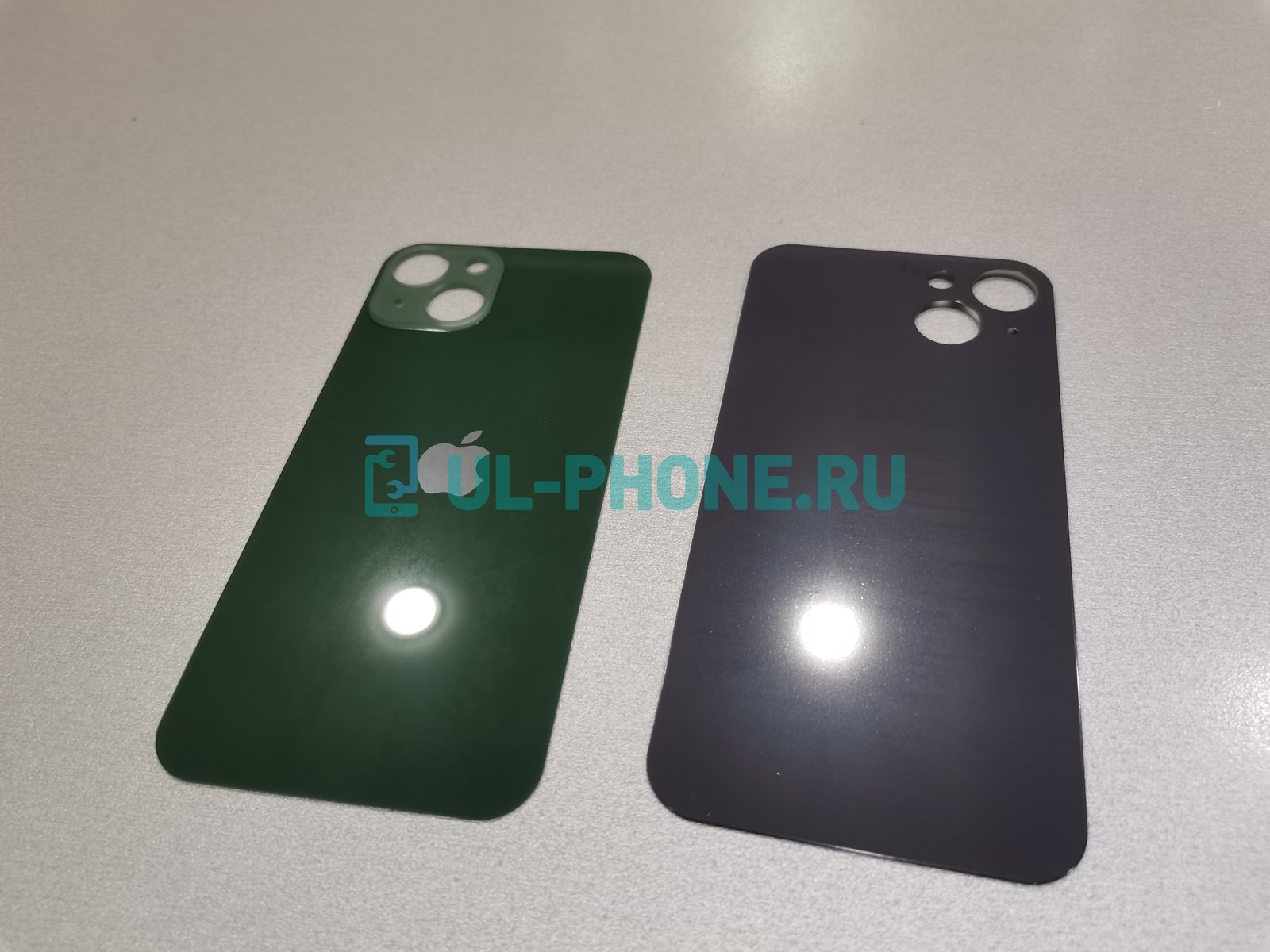 Задняя крышка для iPhone 13 (зеленая) big
