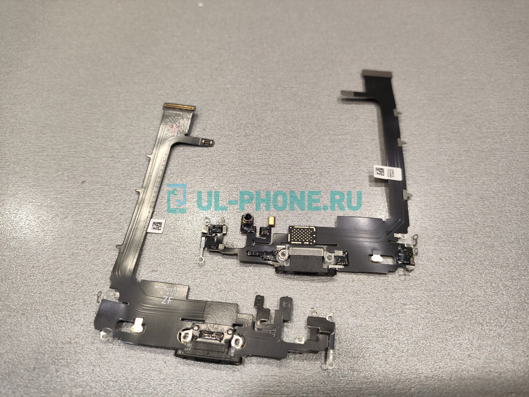 Шлейф для iPhone 11 Pro Max + разъем зарядки (черный)
