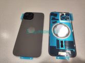 Задняя крышка для iPhone 15 (A3090) в сборе со стеклом камеры (MagSafe) оригинал, черная