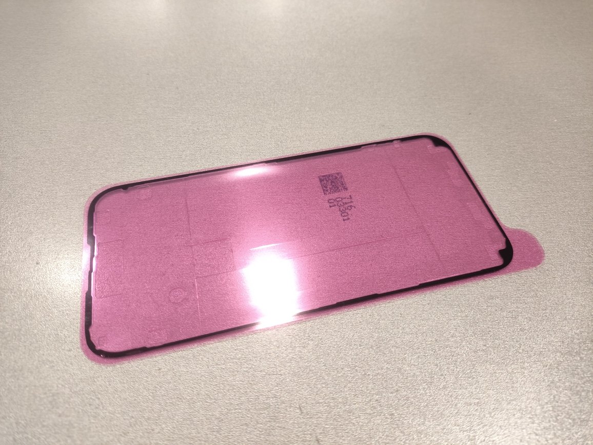 Проклейка дисплея для iPhone 16 Pro Max (Original)
