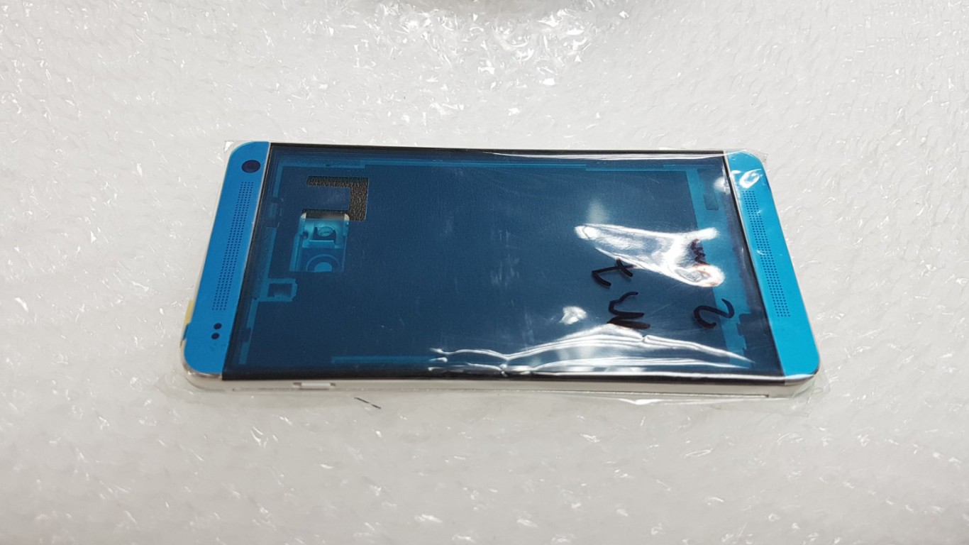 Корпус для HTC One (M7) Dual Sim (белый)