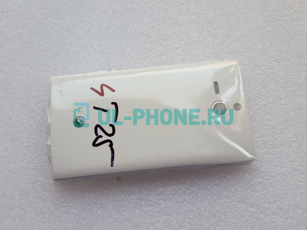 Задняя крышка для Sony Xperia U (ST25) оригинал белая